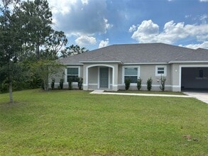 Building Photo - 15 Lamoyne Ln