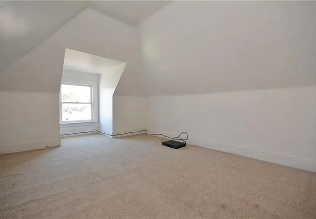 Foto del edificio - Pet Friendly Large 3 bedroom
