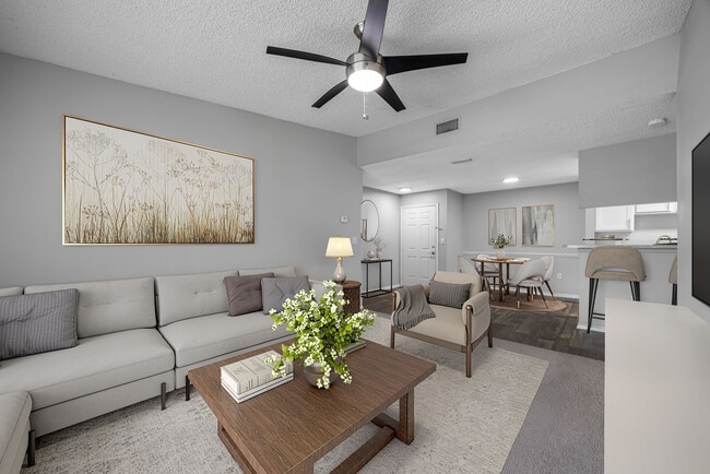 Apartamento de 2 habitaciones y 2 baños, 876 pies cuadrados, en Park at Walden Lake - Park at Walden Lake