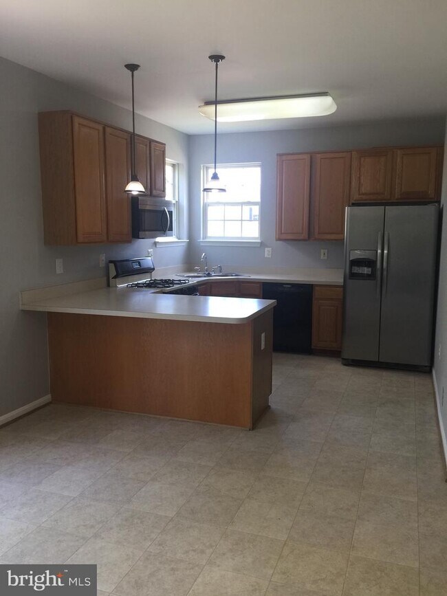 Building Photo - 12123 Tango Ln