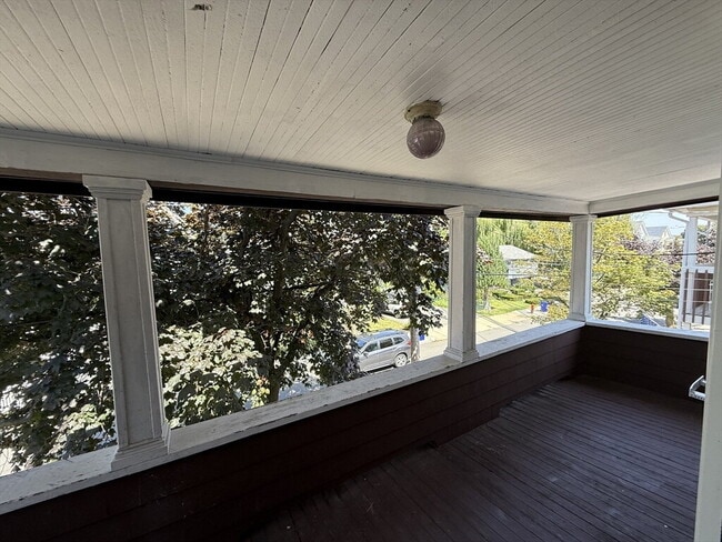 Foto del edificio - 135 Mills St