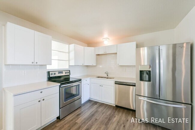 Foto del edificio - 15876 E Cornell Pl