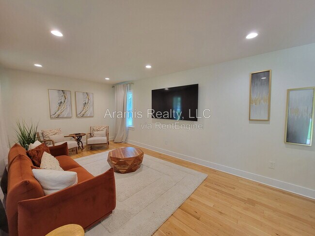 Foto del edificio - 2376 Spring Creek Rd