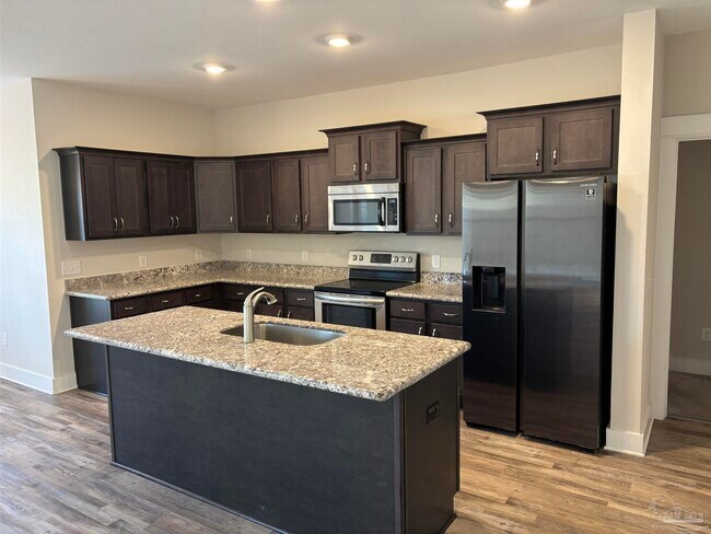 Foto del edificio - 1673 Quartz Ave