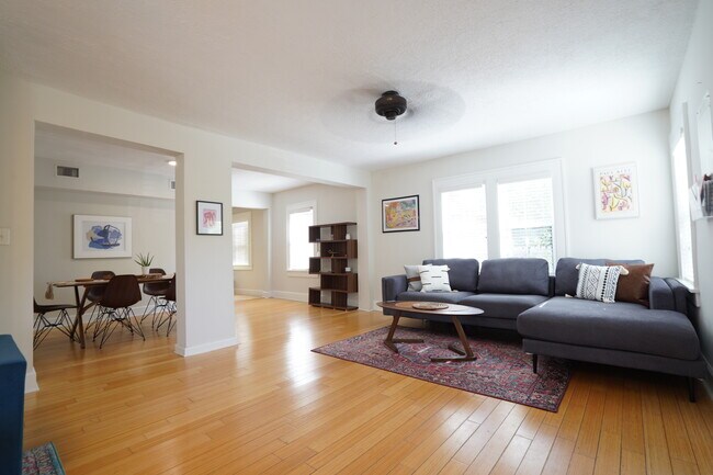 Photo - 1007 12th Ave N House