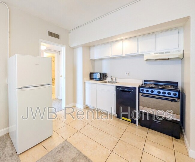 Foto del edificio - 311 W Ashley St