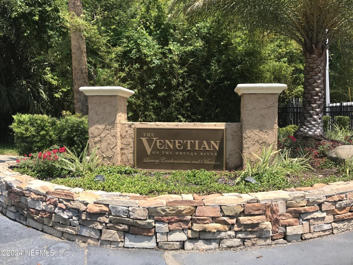 5375 Ortega Farms Blvd Unit 701, Jacksonville, FL 32210 Condo for