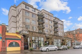Building Photo - 12334 31st Ave NE