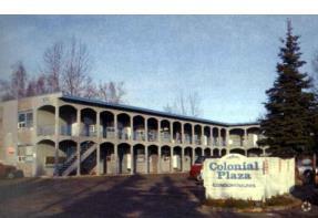 Building Photo - Colonial Plaza