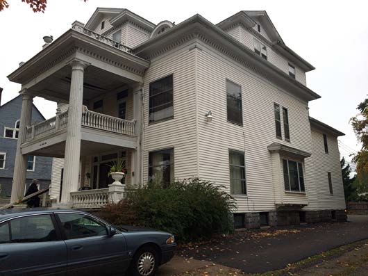Building Photo - 1025 N Washington Ave