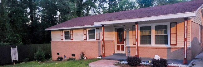 Building Photo - 000 Charwood Dr