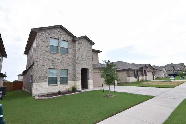 Building Photo - 9610 Falme Ln