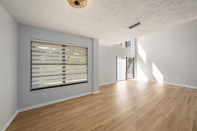 Foto del edificio - 4008 Circlewood Ct