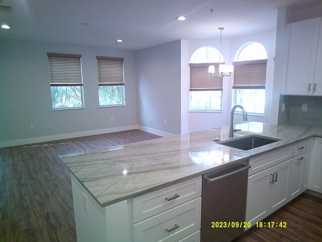 Building Photo - 1248 Via Fatini