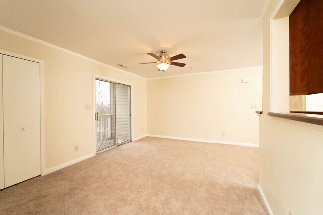 Foto del edificio - 3BD 2BA condo In Stafford, VA