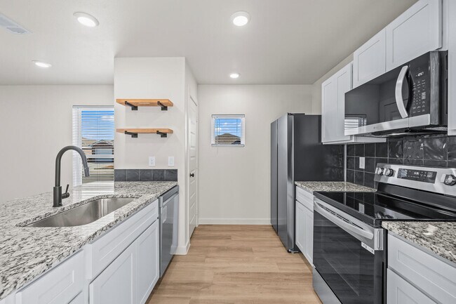 Foto del edificio - 517 E 23rd St