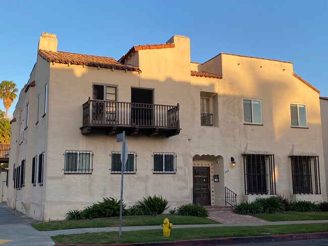 Fachada del edificio - 464 N Spaulding Ave