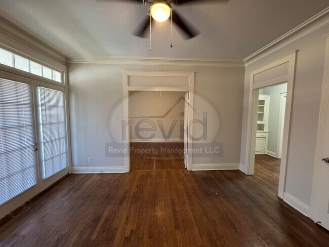 Foto del edificio - Beautiful 2 Bedroom Midtown Apartment!!
