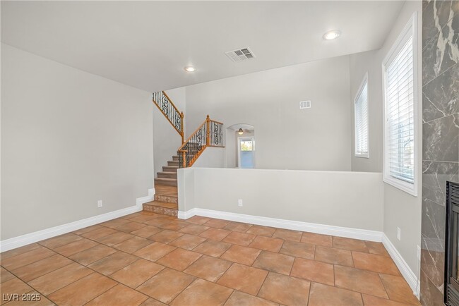 Building Photo - 155 Thunder Plains Way