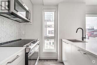 Building Photo - 20-T20 Ed Clark Gdns