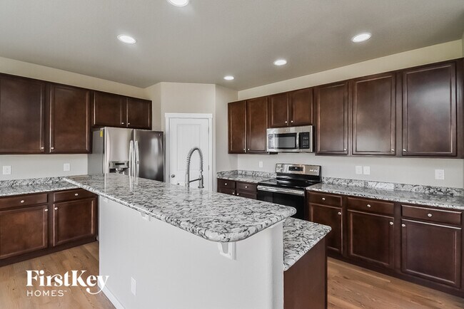 Building Photo - 7424 Alpine Daisy Dr