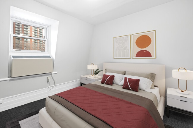 Building Photo - 467 Slater St.