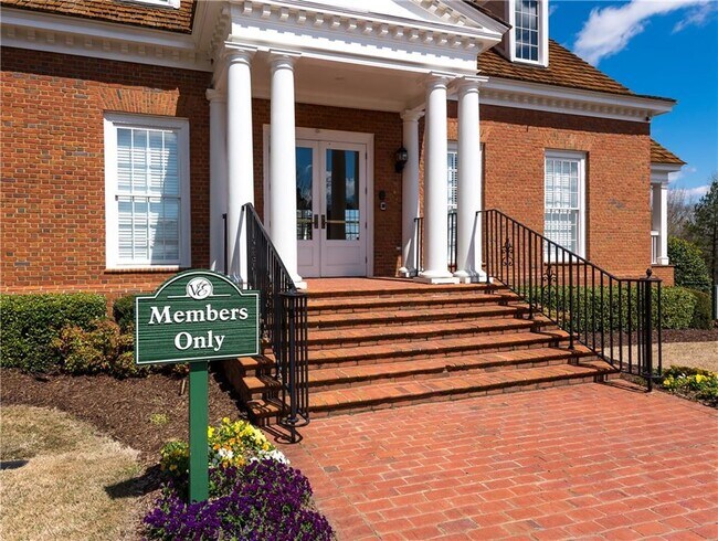 Foto del edificio - 1236 Grand View Dr SE