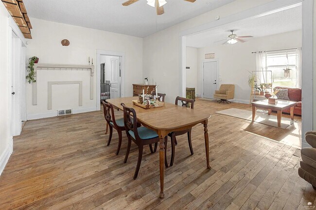 Foto del edificio - 1500 Houston St