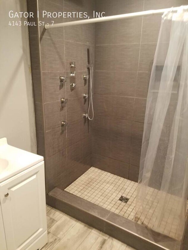Primary Photo - Great 1 Bedroom Apartment FOR RENT!