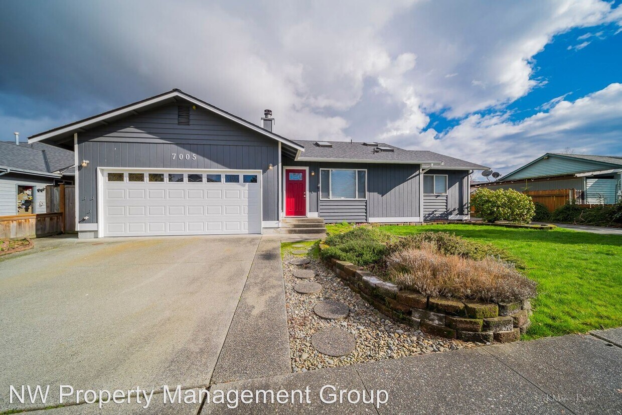 Foto principal - 7005 65th Ave NE