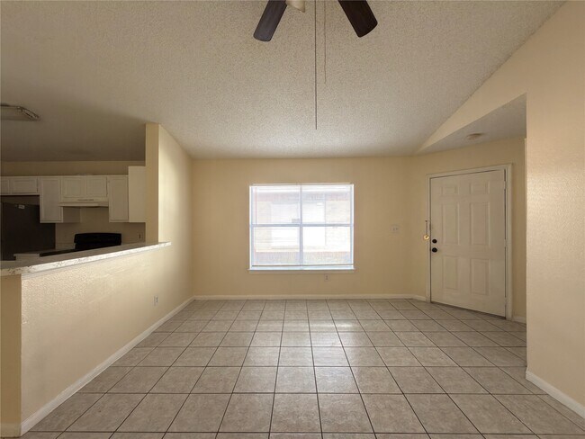 Foto del edificio - 4622 Bryant Ridge Rd