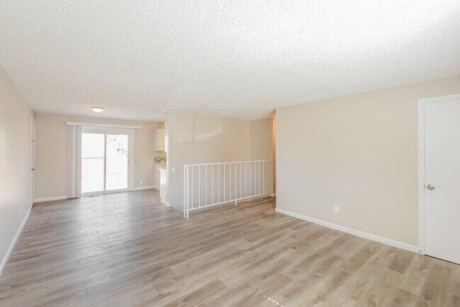 Foto del edificio - 4089 E 118th Ave