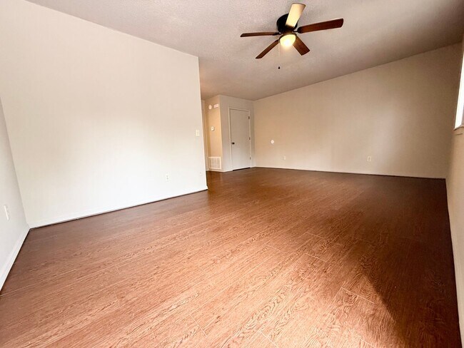 Foto del edificio - ***407 SE 4th***