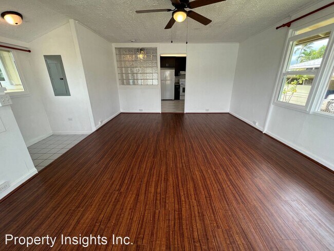 Foto del edificio - 3 br, 1 bath House - 541 Olomana Street