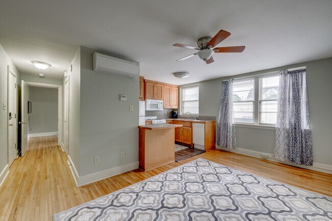 Foto del edificio - 315 E 6th St