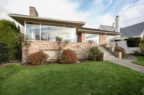 Building Photo - 2346 Magnolia Blvd W