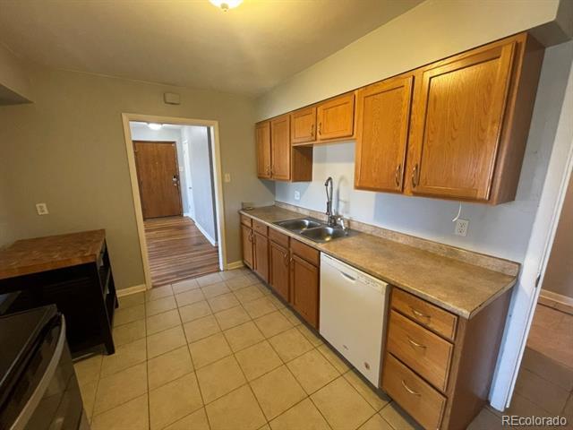Building Photo - 2220 S Ironton St