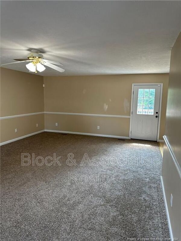 Building Photo - 1640 Woodfield Rd