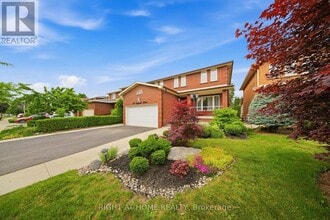Building Photo - 29 Sunforest Dr