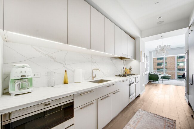 Foto del edificio - 305 E 51st St