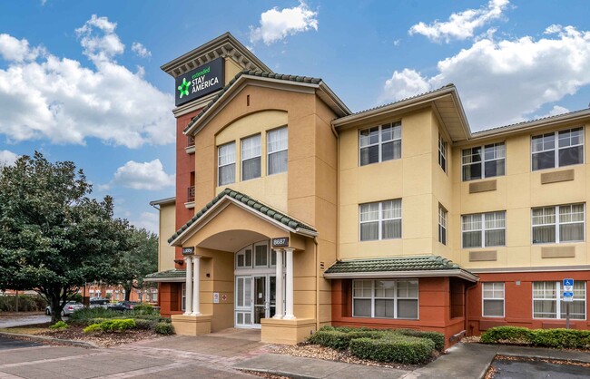 Building Photo - Furnished Studio-Orlando - Southpark - Com...