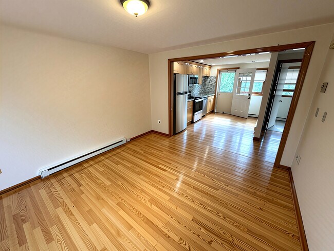 Foto del edificio - 10 Waverly Pl