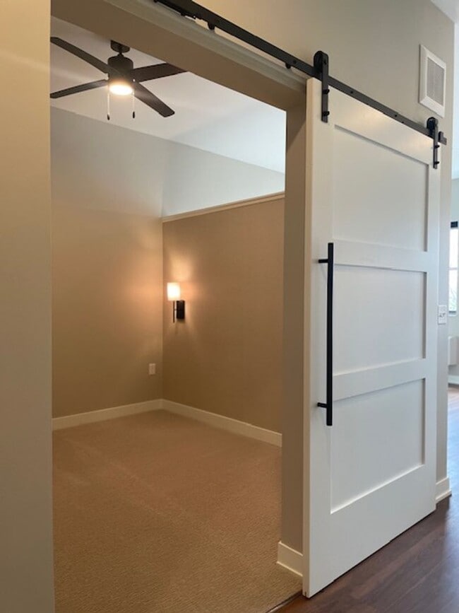 Interior Photo - Kenton House
