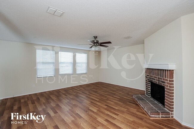 Foto del edificio - 4004 German Pointer Way