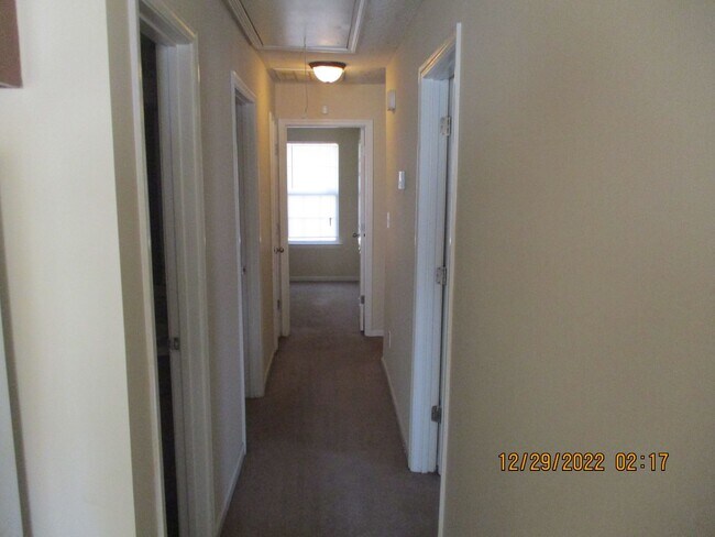 Building Photo - 3973 Rodnor Forest Ln