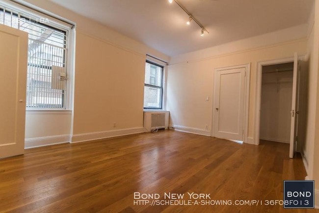 Building Photo - Prime UWS 2 Bedroom Doorman/Elevator/Laundry
