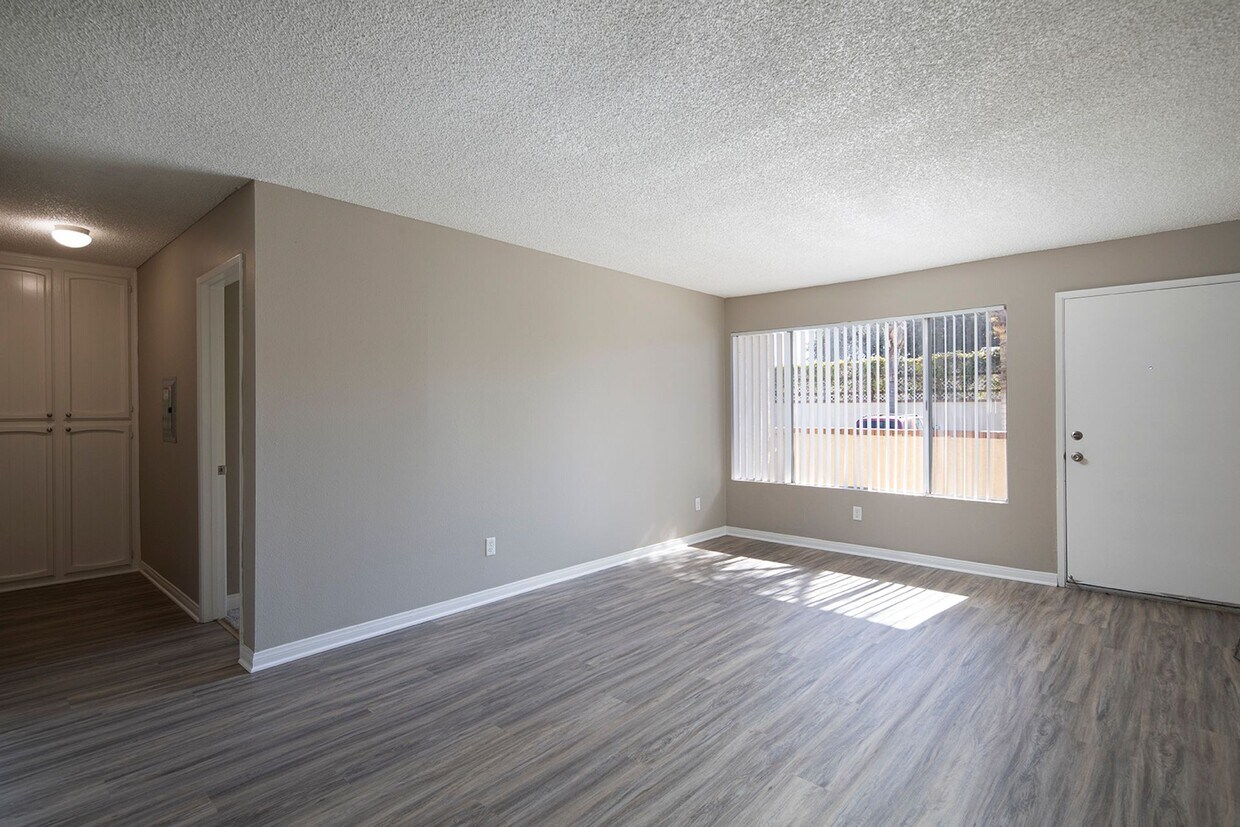 Royal Village Apartments Apartments in San Diego, CA Westside Rentals