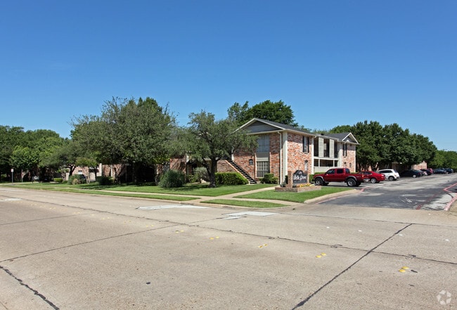 Belle Grove at Custer Apartments - Lockwood Heights