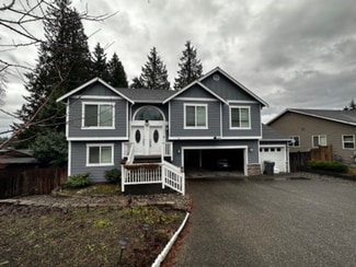 Building Photo - 17509 32nd Ave W