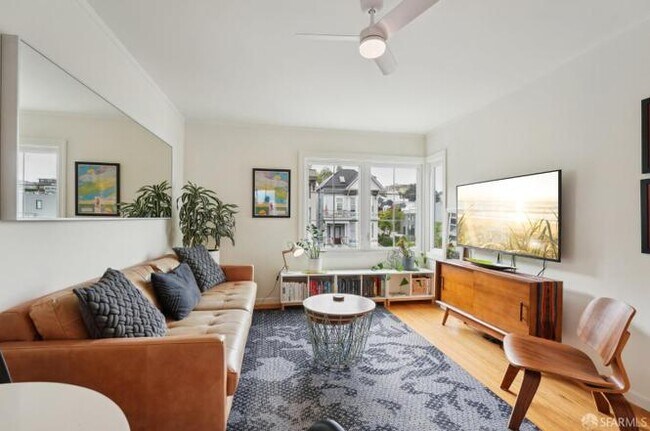 Living Room facing Church St - 857 Church St